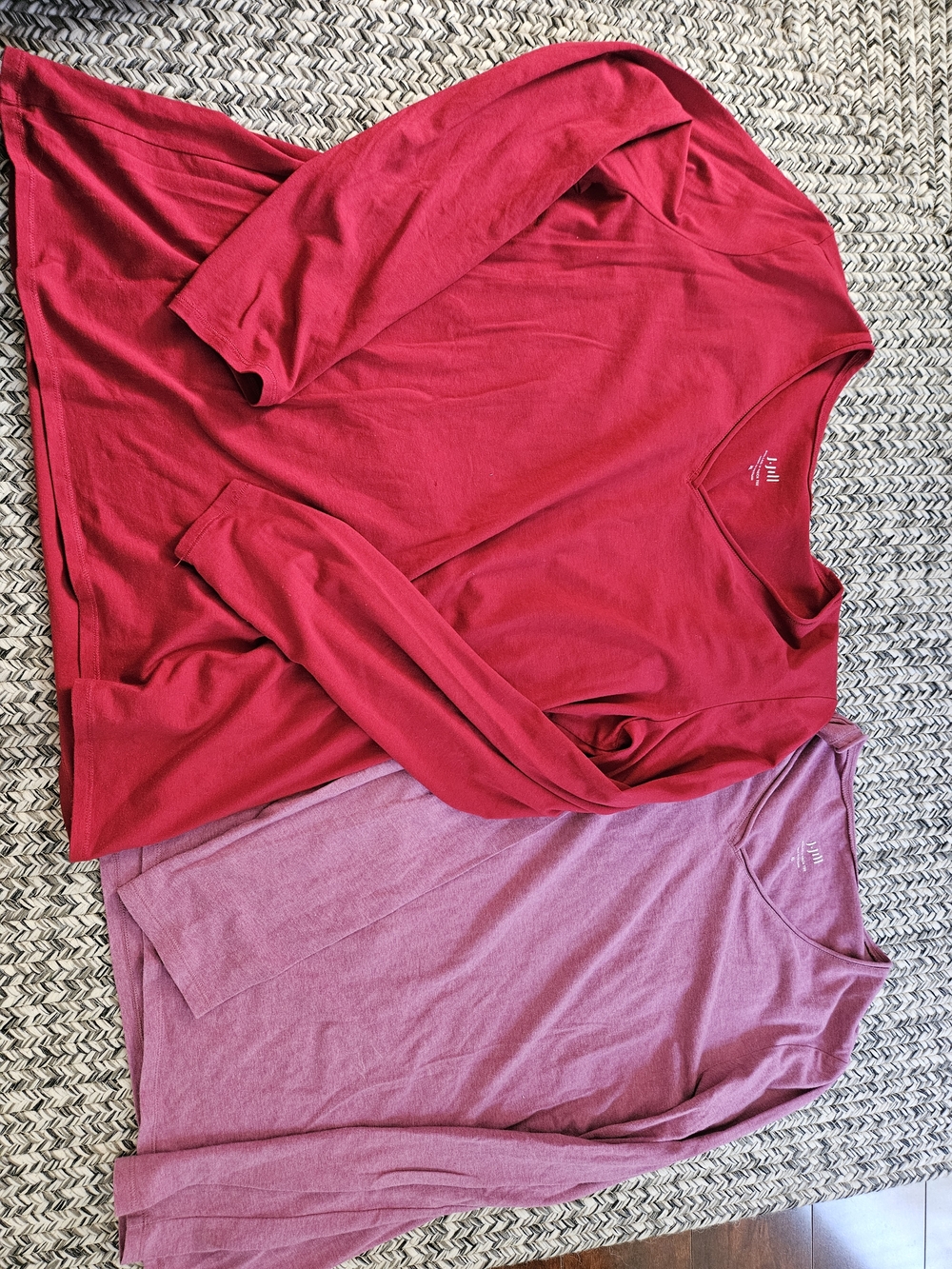 Set Of 2 J. Jill Rolled V-Neck Tees in Rich Red